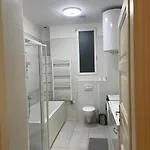 3 Bedroom By The Parliament
