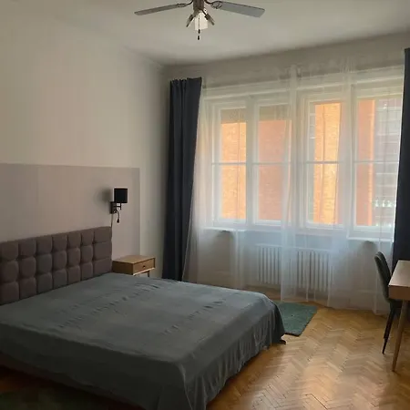 3 Bedroom By The Parliament