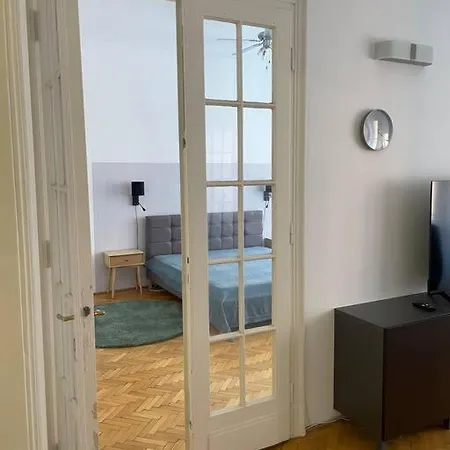 3 Bedroom By The Parliament Budapešť